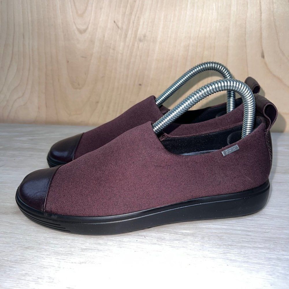Ecco Soft 7 GTX Gore-Tex Slip-on Shoes Fig Purple/Black Women's 5